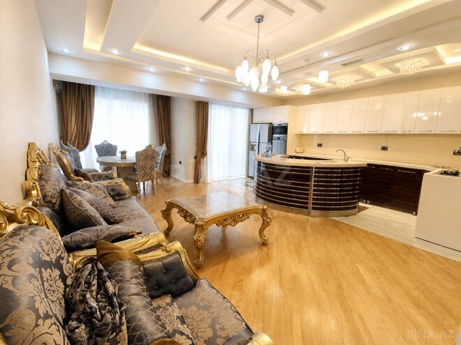 İcarəyə verilir 3 otaqlı yeni tikili 140 m², Şah İsmayıl Xətai m., photo 3 from 30