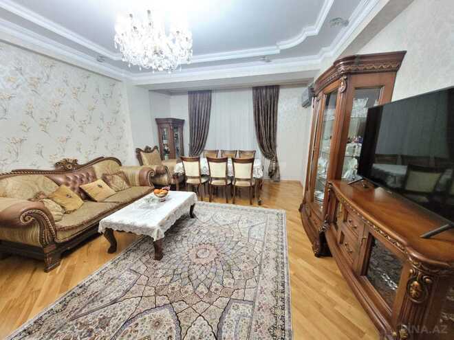 Продаётся 3-комн. новостройка 106 м², м. Кара Караев, photo 1 from 25