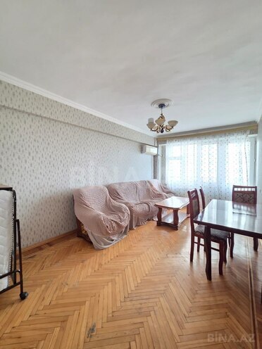 Satılır 2 otaqlı köhnə tikili 60 m², Yasamal r., photo 3 from 15