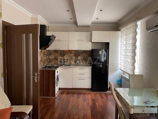 Сдаётся 2-комн. вторичка 50 м², м. Элмляр Академиясы, photo 3 from 7