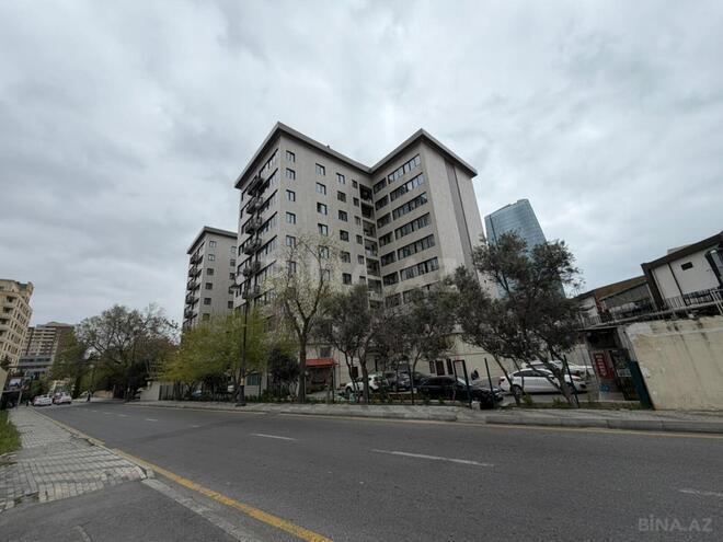 Satılır 2 otaqlı köhnə tikili 76 m², 28 May m., photo 20 from 21