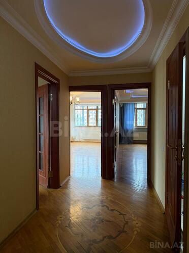 Satılır 2 otaqlı köhnə tikili 76 m², 28 May m., photo 12 from 21