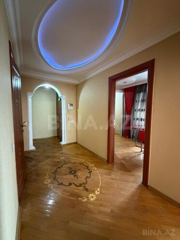 Satılır 2 otaqlı köhnə tikili 76 m², 28 May m., photo 11 from 21