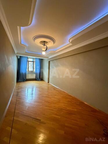 Satılır 2 otaqlı köhnə tikili 76 m², 28 May m., photo 6 from 21