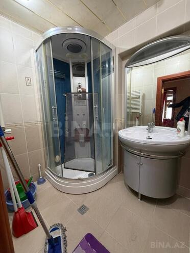 Satılır 2 otaqlı köhnə tikili 76 m², 28 May m., photo 14 from 21
