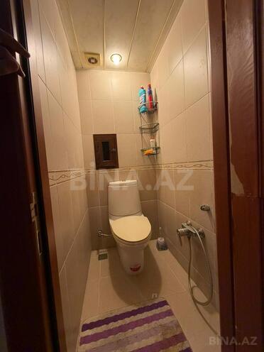 Satılır 2 otaqlı köhnə tikili 76 m², 28 May m., photo 15 from 21