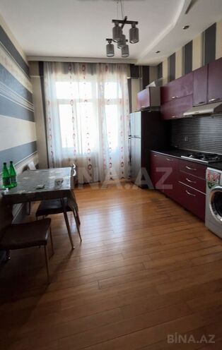 Продаётся 3-комн. новостройка 80 м², м. Кара Караев, photo 5 from 8