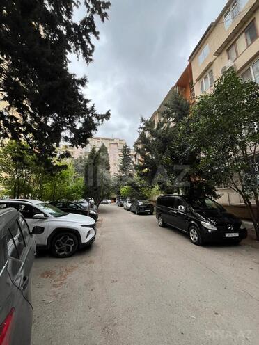 Satılır 3 otaqlı köhnə tikili 90 m², Azadlıq Prospekti m., photo 17 from 22