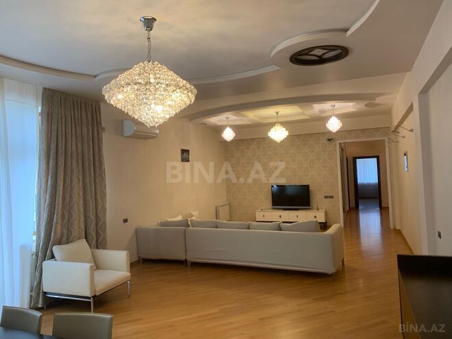 Сдаётся 3-комн. новостройка 170 м², м. Элмляр Академиясы, photo 6 from 23
