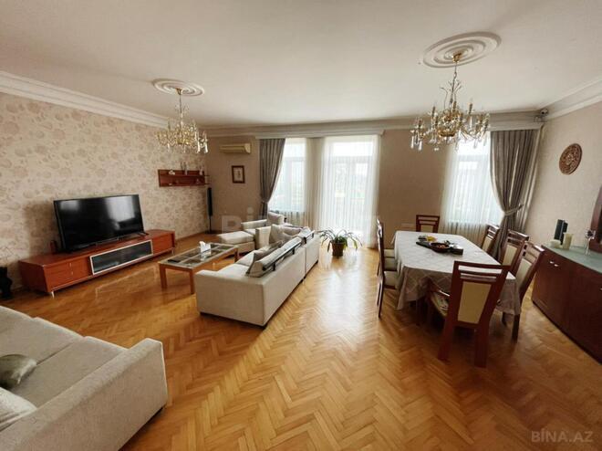 Satılır 4 otaqlı köhnə tikili 170 m², Sahil m., photo 4 from 20