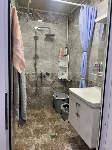 Satılır 2 otaqlı köhnə tikili 70 m², Həzi Aslanov m., photo 7 from 13