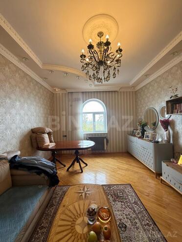 Продаётся 9-комн. дом/дача 300 м², м. Ахмедлы, photo 9 from 32