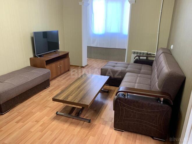 İcarəyə verilir 2 otaqlı köhnə tikili 45 m², 8-ci mikrorayon q., photo 1 from 20