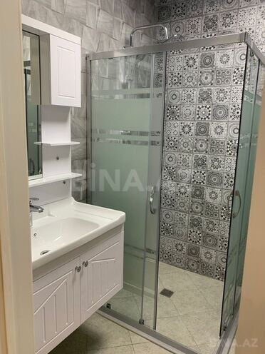 Сдаётся 3-комн. вторичка 117 м², м. Низами, photo 12 from 16
