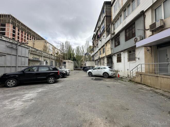 Продаётся 4-комн. вторичка 110 м², м. Низами, photo 26 from 28