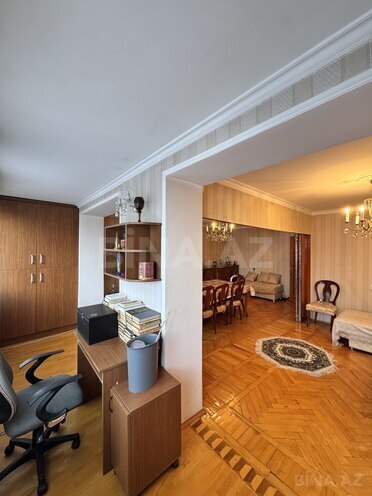 Satılır 3 otaqlı köhnə tikili 70 m², Nizami m., photo 6 from 14