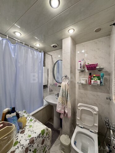 Satılır 3 otaqlı köhnə tikili 70 m², Nizami m., photo 13 from 14