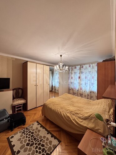 Satılır 3 otaqlı köhnə tikili 70 m², Nizami m., photo 8 from 14
