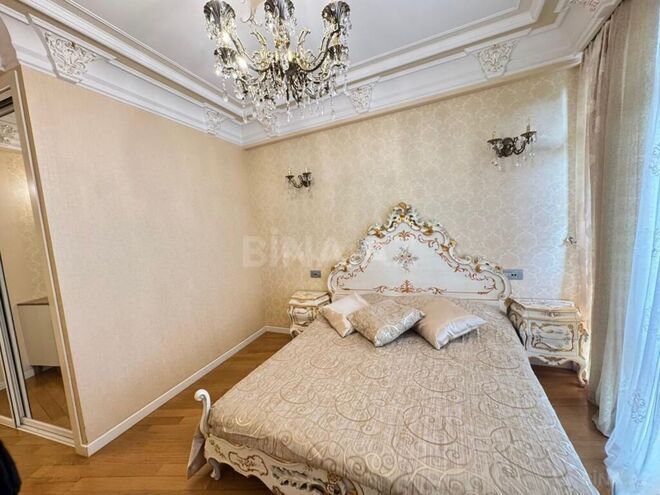 İcarəyə verilir 4 otaqlı yeni tikili 210 m², 28 May m., photo 11 from 30