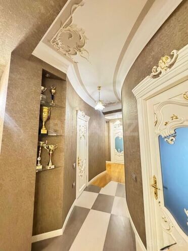 İcarəyə verilir 4 otaqlı yeni tikili 210 m², 28 May m., photo 28 from 30