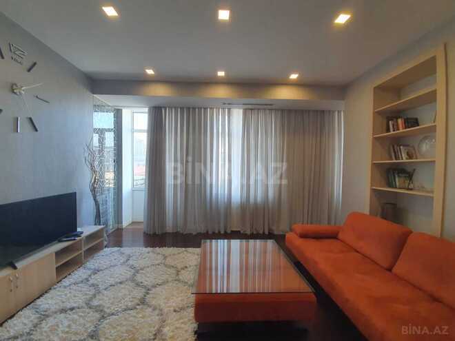 Сдаётся 2-комн. вторичка 70 м², м. Сахил, photo 4 from 28
