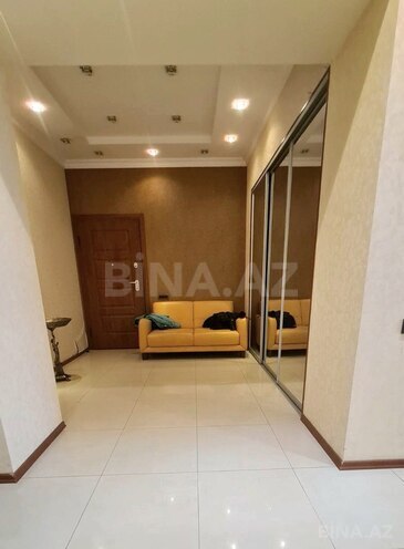 Сдаётся 3-комн. новостройка 185 м², м. 28 мая, photo 12 from 24