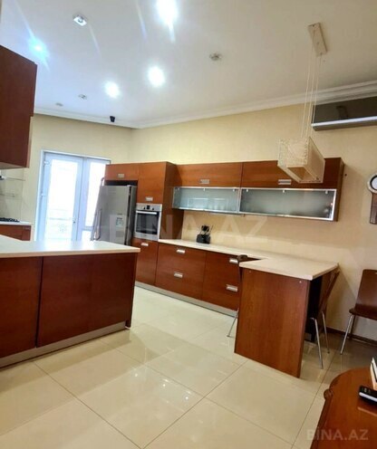 Сдаётся 3-комн. новостройка 185 м², м. 28 мая, photo 9 from 24