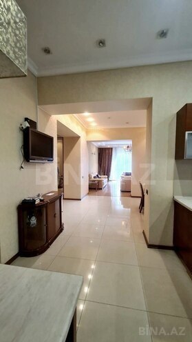 Сдаётся 3-комн. новостройка 185 м², м. 28 мая, photo 13 from 24