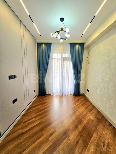 Продаётся 3-комн. новостройка 63 м², м. Кара Караев, photo 3 from 13