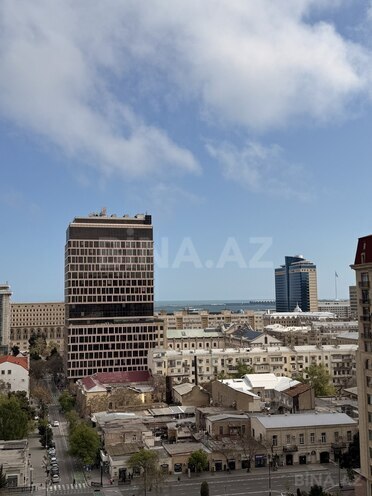Satılır 4 otaqlı yeni tikili 170 m², 28 May m., photo 25 from 32