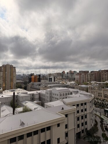 Satılır 4 otaqlı yeni tikili 170 m², 28 May m., photo 31 from 32
