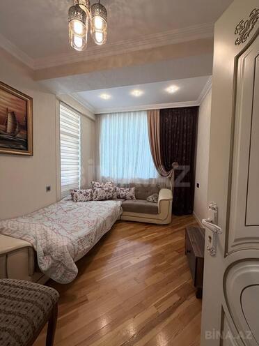 Продаётся 6-комн. новостройка 222 м², м. Ази Асланов, photo 18 from 26