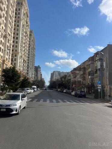 Продаётся 3-комн. вторичка 85 м², м. Элмляр Академиясы, photo 14 from 16
