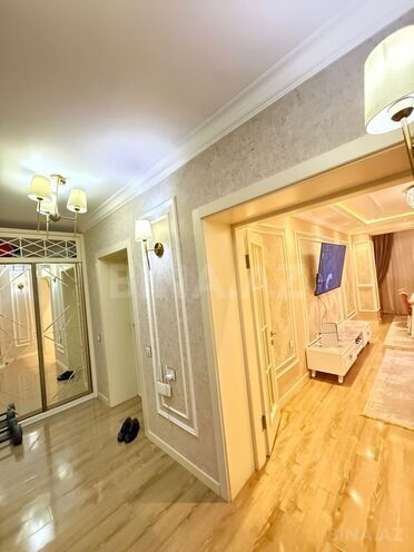 Продаётся 2-комн. вторичка 68 м², м. Нариман Нариманов, photo 9 from 17