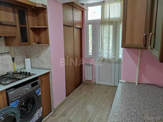 Satılır 2 otaqlı köhnə tikili 60 m², Yasamal r., photo 9 from 15