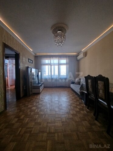 Продаётся 4-комн. вторичка 105 м², м. Халглар Достлугу, photo 1 from 20