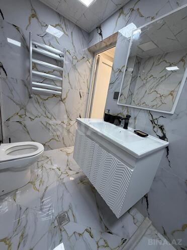 Продаётся 2-комн. вторичка 60 м², м. Иншаатчылар, photo 8 from 13