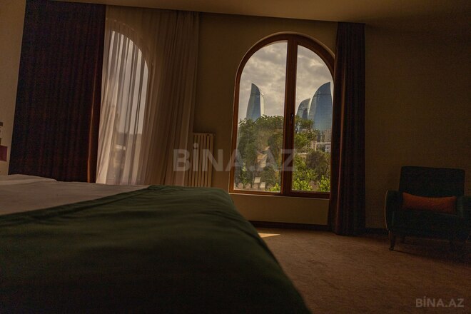 Продаётся  объект 700 м², м. Сахил, photo 1 from 19