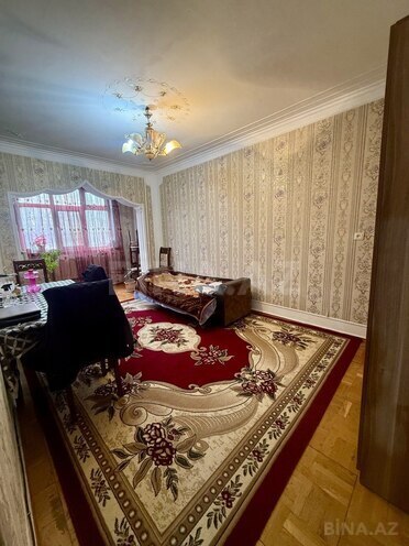 Satılır 2 otaqlı köhnə tikili 65 m², Memar Əcəmi m., photo 1 from 10
