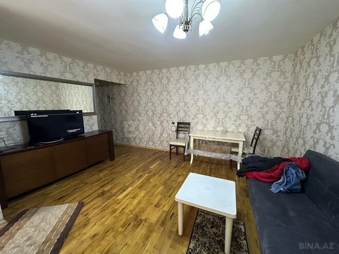 Сдаётся 1-комн. вторичка 40 м², м. Низами, photo 6 from 13