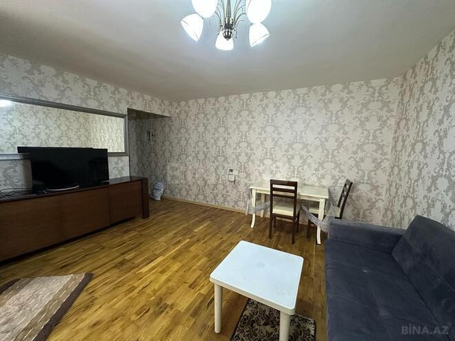Сдаётся 1-комн. вторичка 40 м², м. Низами, photo 5 from 13
