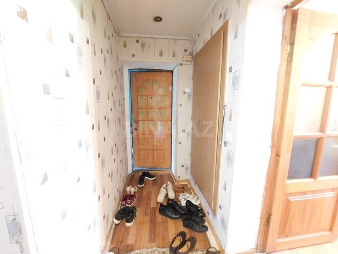 Продаётся 3-комн. вторичка 65 м², м. Нефтчиляр, photo 7 from 13