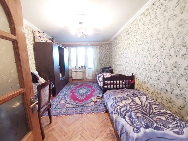 Продаётся 3-комн. вторичка 65 м², м. Нефтчиляр, photo 5 from 13