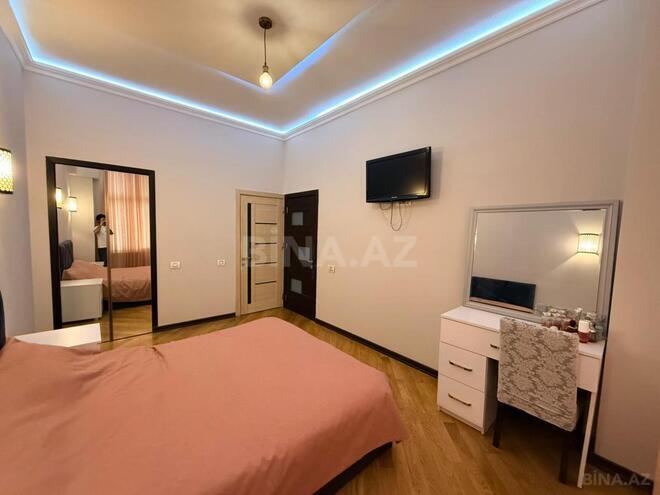 Продаётся 3-комн. новостройка 180 м², м. Низами, photo 8 from 20