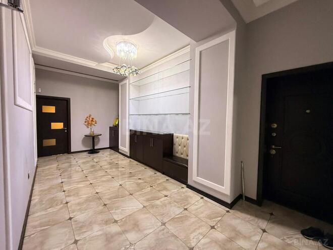 Продаётся 3-комн. новостройка 180 м², м. Низами, photo 12 from 20