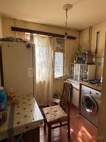 Сдаётся 2-комн. вторичка 70 м², м. Нефтчиляр, photo 1 from 6
