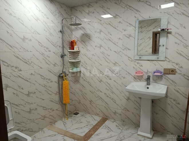 İcarəyə verilir 3 otaqlı yeni tikili 125 m², 28 May m., photo 11 from 12