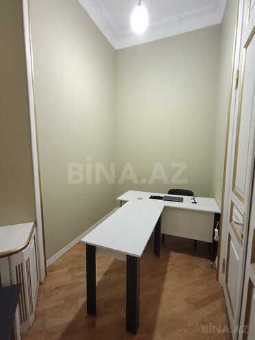 Сдаётся 1-комн. офис 10 м², м. Низами, photo 1 from 7