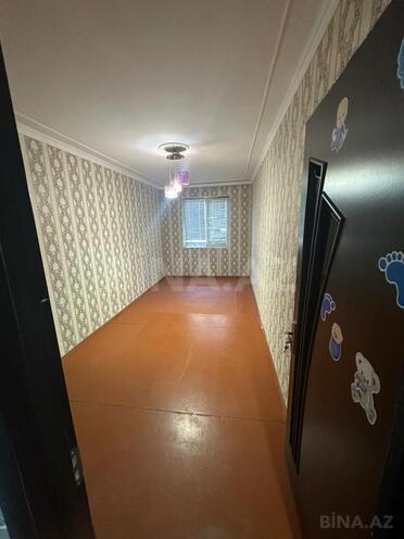 Сдаётся 2-комн. вторичка 50 м², м. Нефтчиляр, photo 1 from 9