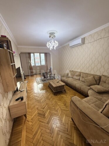 Продаётся 3-комн. вторичка 70 м², м. Гянджлик, photo 3 from 11